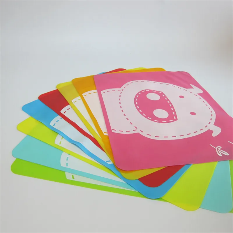 1Pc Cartoon Pig Printed Kid Baby Children Silicone Coasters Pad Rectangle Placemat Heat Resistant Non Slip Table Mat
1Pc Cartoon Pig Printed Kid Baby Children Silicone Coasters Pad Rectangle Placemat Heat Resistant Non Slip Table Mat