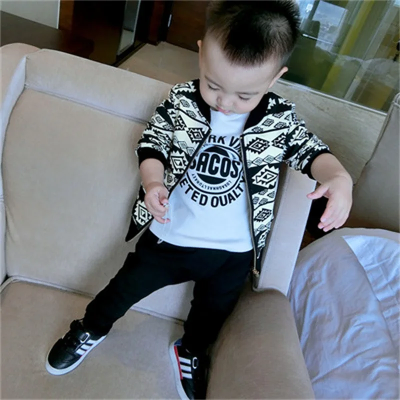 Children's clothing 2021 new autumn clothing boy suit zipper cardigan jacket middle and small children baby two-piece trend
Children's clothing 2021 new autumn clothing boy suit zipper cardigan jacket middle and small children baby two-piece trend