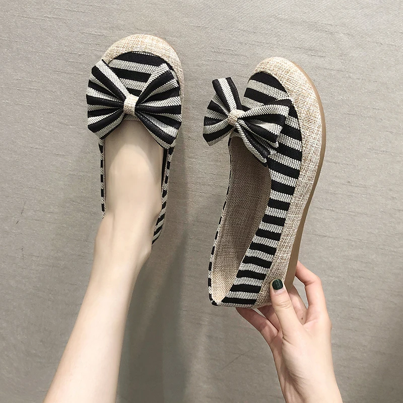 2019 New Classic Casual Shoes Female Flats Women Shoes Striped Bow Knot Flat Fashion Zapatillas Mujer Vulcanize Shoes
2019 New Classic Casual Shoes Female Flats Women Shoes Striped Bow Knot Flat Fashion Zapatillas Mujer Vulcanize Shoes