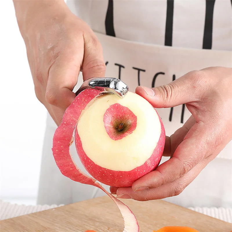 High-quality Kitchen Peeler Stainless Steel Rotating Blade Peeler Super Sharp Fruit Potatoes Carrots Essential Kitchen Tools
High-quality Kitchen Peeler Stainless Steel Rotating Blade Peeler Super Sharp Fruit Potatoes Carrots Essential Kitchen Tools