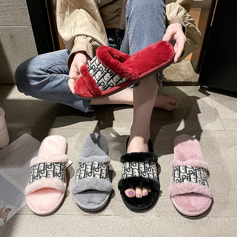 2022 Winter Women House Slippers Faux Fur Fashion Warm Shoes Woman Slip on Flats Female Slides Cozy Home Furry Slippers Slides
2022 Winter Women House Slippers Faux Fur Fashion Warm Shoes Woman Slip on Flats Female Slides Cozy Home Furry Slippers Slides