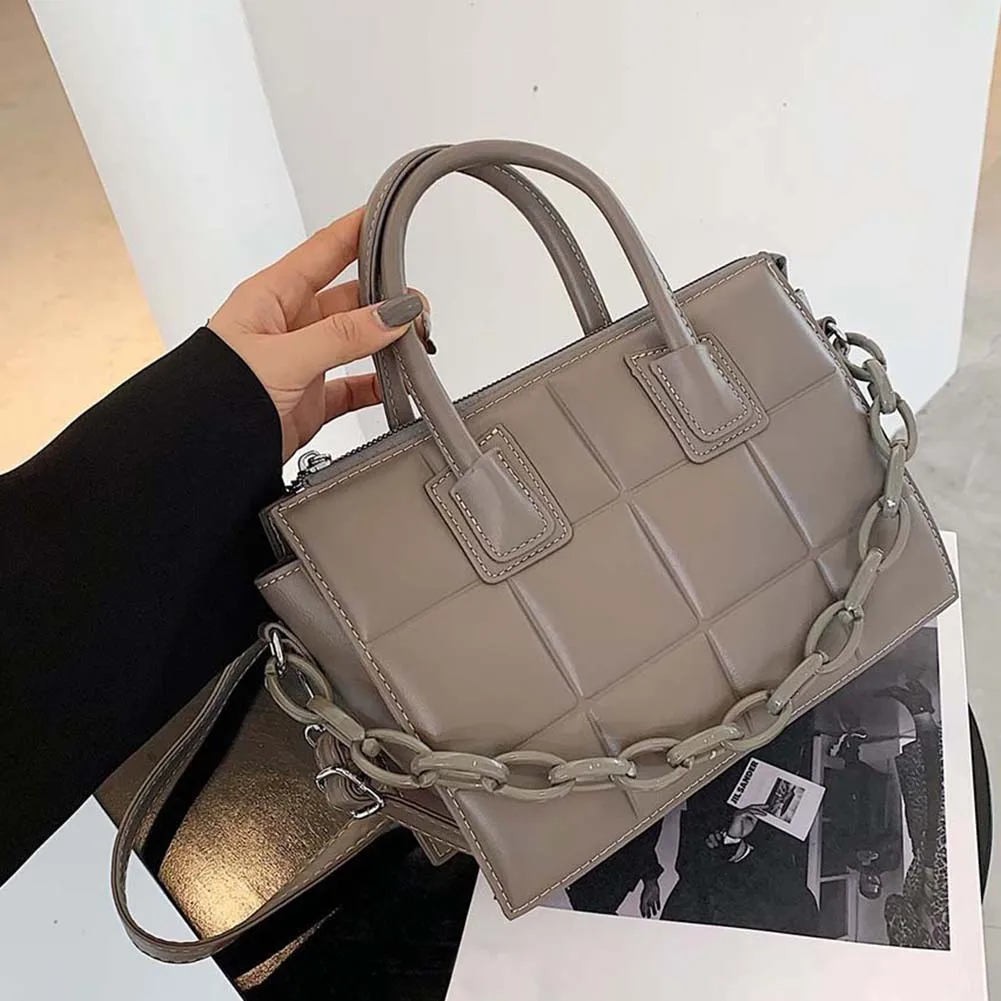Elegant Female Plaid Tote Bag 2021 Fashion New High Quality PU Leather Women's Designer Handbag Vintage Shoulder Messenger Bag
Elegant Female Plaid Tote Bag 2021 Fashion New High Quality PU Leather Women's Designer Handbag Vintage Shoulder Messenger Bag