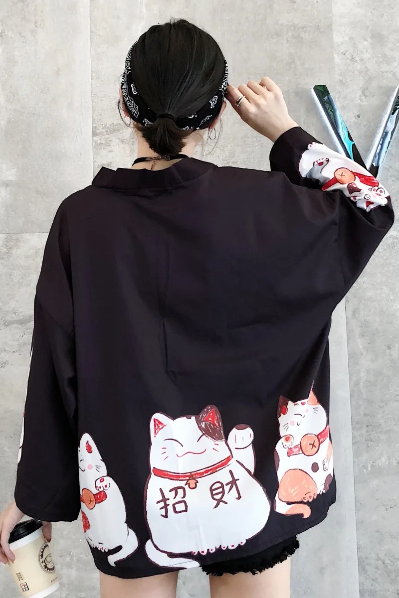 Japanese Thin Kimono Streetwear Traditional Cardigan Women Kimono Yukata Summer New Design Retro Sunscreen Asian Clothing
Japanese Thin Kimono Streetwear Traditional Cardigan Women Kimono Yukata Summer New Design Retro Sunscreen Asian Clothing
