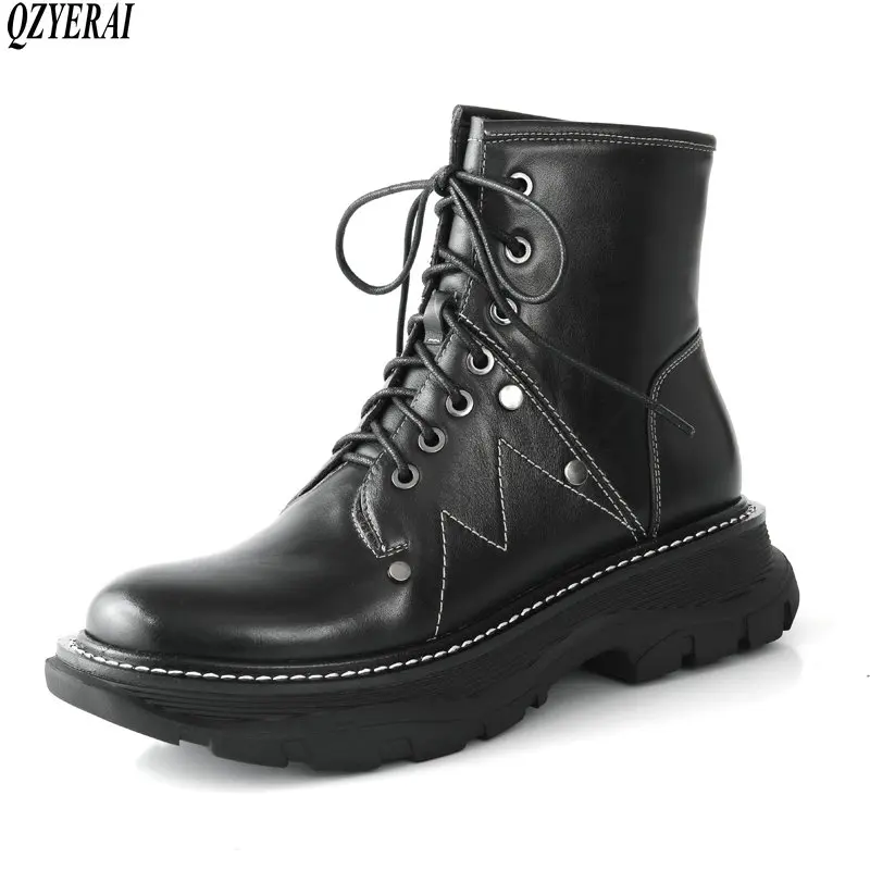 QZYERAI 2020 new Martin boots leather thick soles comfortable casual British style lace-up round head ankle boots Size 34-40
QZYERAI 2020 new Martin boots leather thick soles comfortable casual British style lace-up round head ankle boots Size 34-40