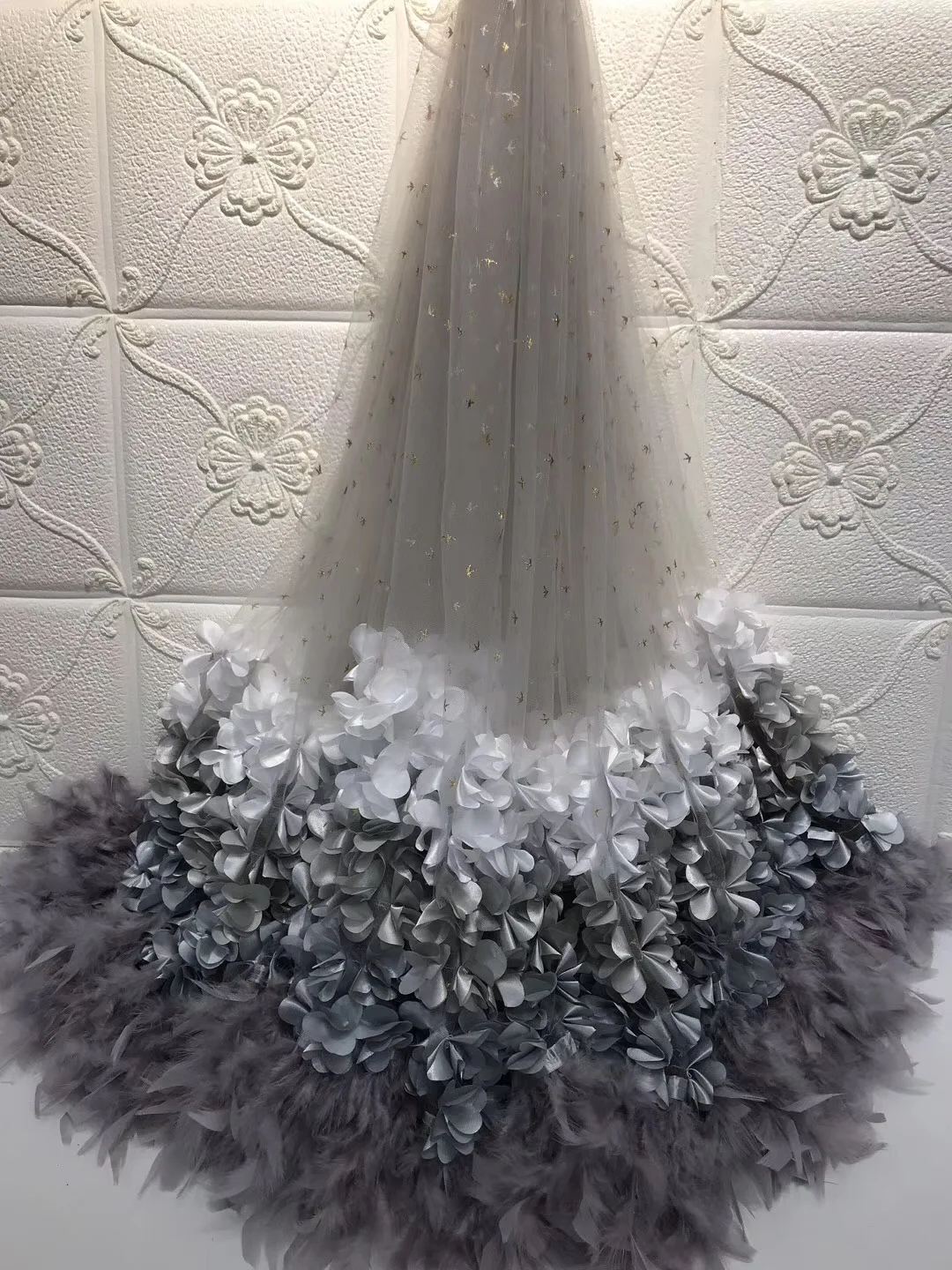2021 New Style French Net Lace Fabric 3D Flower African Tulle Mesh Lace Fabric High Quality African Lace Fabric ZA168-1
2021 New Style French Net Lace Fabric 3D Flower African Tulle Mesh Lace Fabric High Quality African Lace Fabric ZA168-1