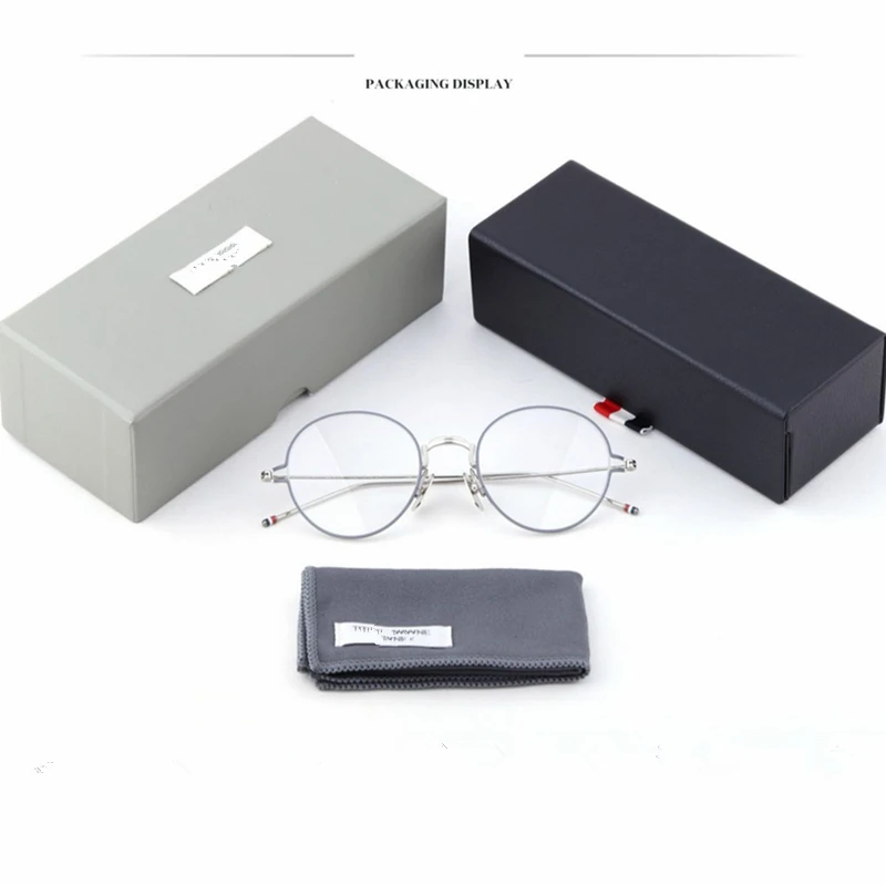 New York Thom Brand Eyeglasses Frame Retro Round TBX915 Myopia Men Women Titanium Optical Glasses Frame With Original Box
New York Thom Brand Eyeglasses Frame Retro Round TBX915 Myopia Men Women Titanium Optical Glasses Frame With Original Box