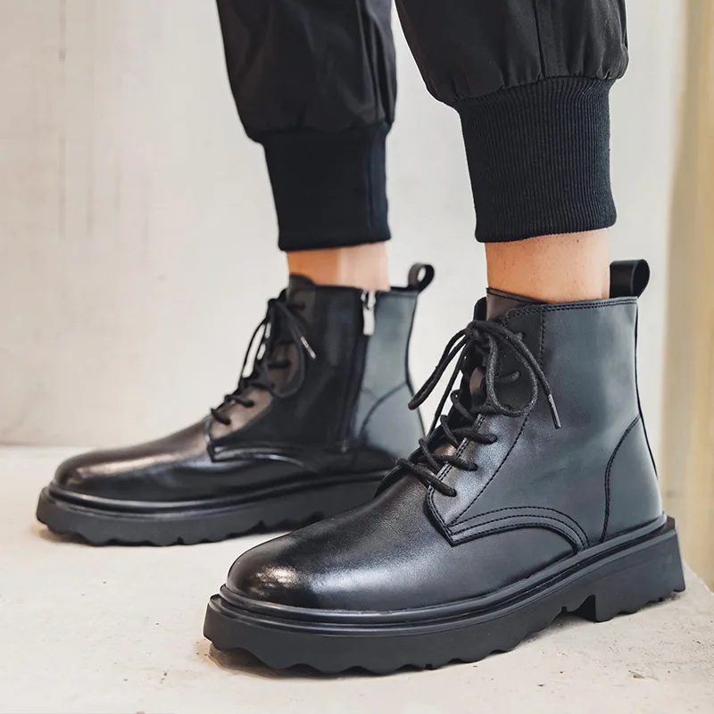 Men's shoes autumn 2021 new high-top all-match casual leather shoes men's locomotive tide shoes British tooling riding boots
Men's shoes autumn 2021 new high-top all-match casual leather shoes men's locomotive tide shoes British tooling riding boots