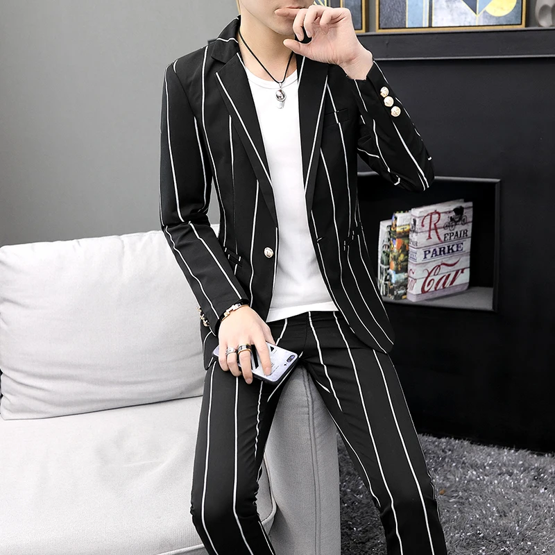 HOHO 2020 Spring Men's Stripes Small Suit Teenager Trend Leisure Suit Two Pieces 
HOHO 2020 Spring Men's Stripes Small Suit Teenager Trend Leisure Suit Two Pieces
