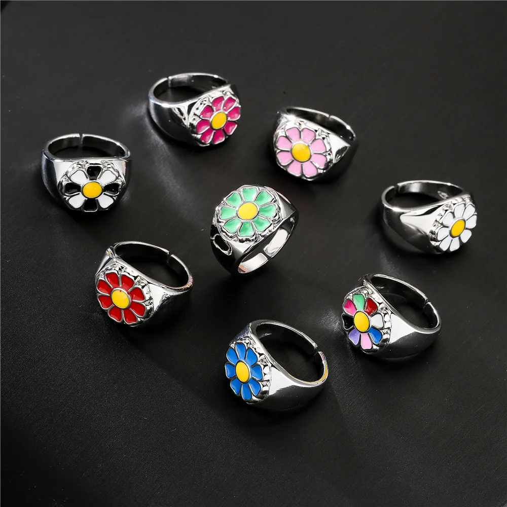 Vintage Flowers Rings for Women Fashion Pink Color Flower Dripping oil Ring Wholesale Jewelry
Vintage Flowers Rings for Women Fashion Pink Color Flower Dripping oil Ring Wholesale Jewelry
