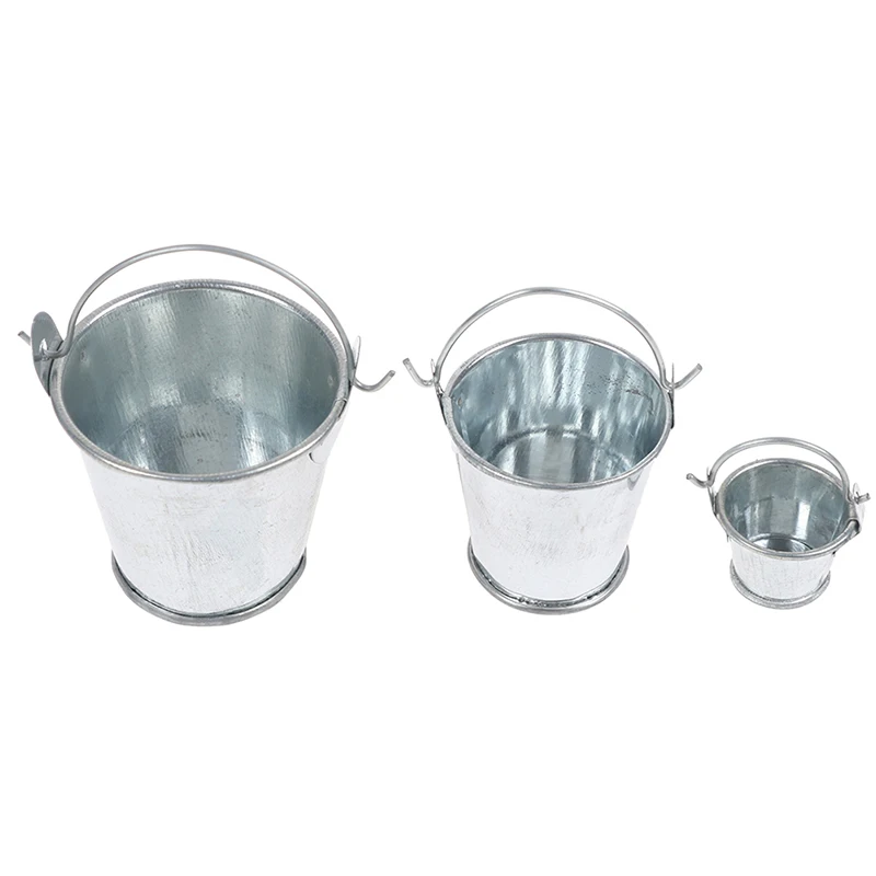 3 Size Simulation Cute Metal Water Bucket 1/12 1/6 Fairy Home Kitchen Pretend Play Game Doll house Miniature 
3 Size Simulation Cute Metal Water Bucket 1/12 1/6 Fairy Home Kitchen Pretend Play Game Doll house Miniature