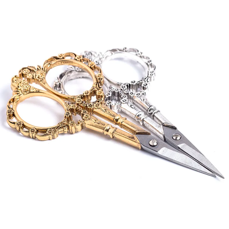 4 Colors European Vintage Floral Pattern Scissors Nail Art Foil Cutter Seamstress Blossom Scissor Antique Sewing Fabric Tool
4 Colors European Vintage Floral Pattern Scissors Nail Art Foil Cutter Seamstress Blossom Scissor Antique Sewing Fabric Tool