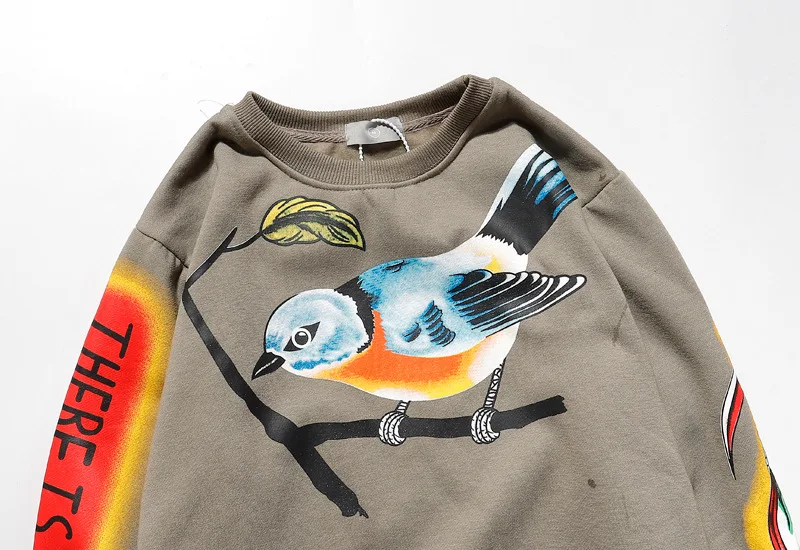 Trendy Brand New Men's and Women's Sweater High Street Doodle Hand Drawn Skull Bird Limited Style Trendy round-Neck Shirt
Trendy Brand New Men's and Women's Sweater High Street Doodle Hand Drawn Skull Bird Limited Style Trendy round-Neck Shirt