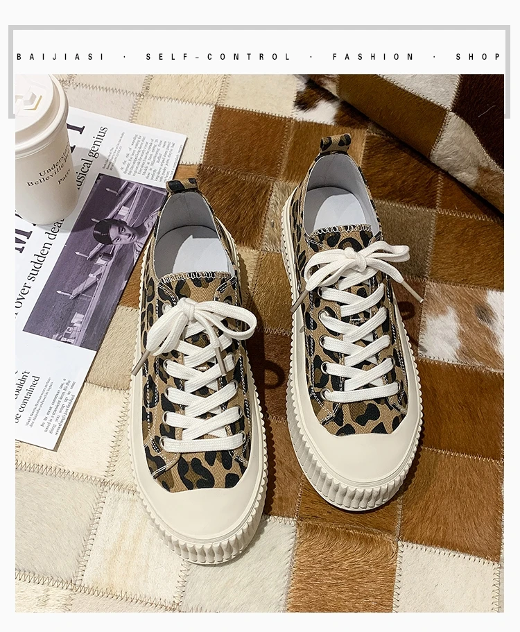Shoes Women Platform 2021 Spring New Web Celebrity Small White Shoes Women Platform Shoes Lace-up Heighten Casual Shoes 
Shoes Women Platform 2021 Spring New Web Celebrity Small White Shoes Women Platform Shoes Lace-up Heighten Casual Shoes