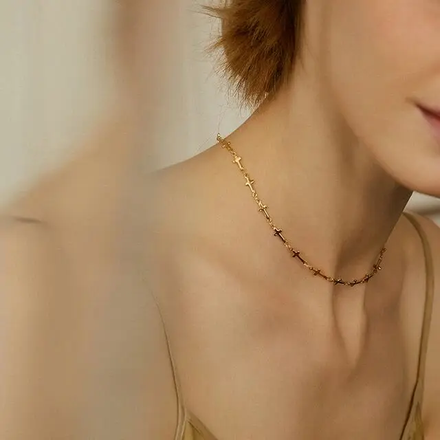 classic fashion women jewelry tiny small flat cross crosses charm link chain choker necklace for women 
classic fashion women jewelry tiny small flat cross crosses charm link chain choker necklace for women