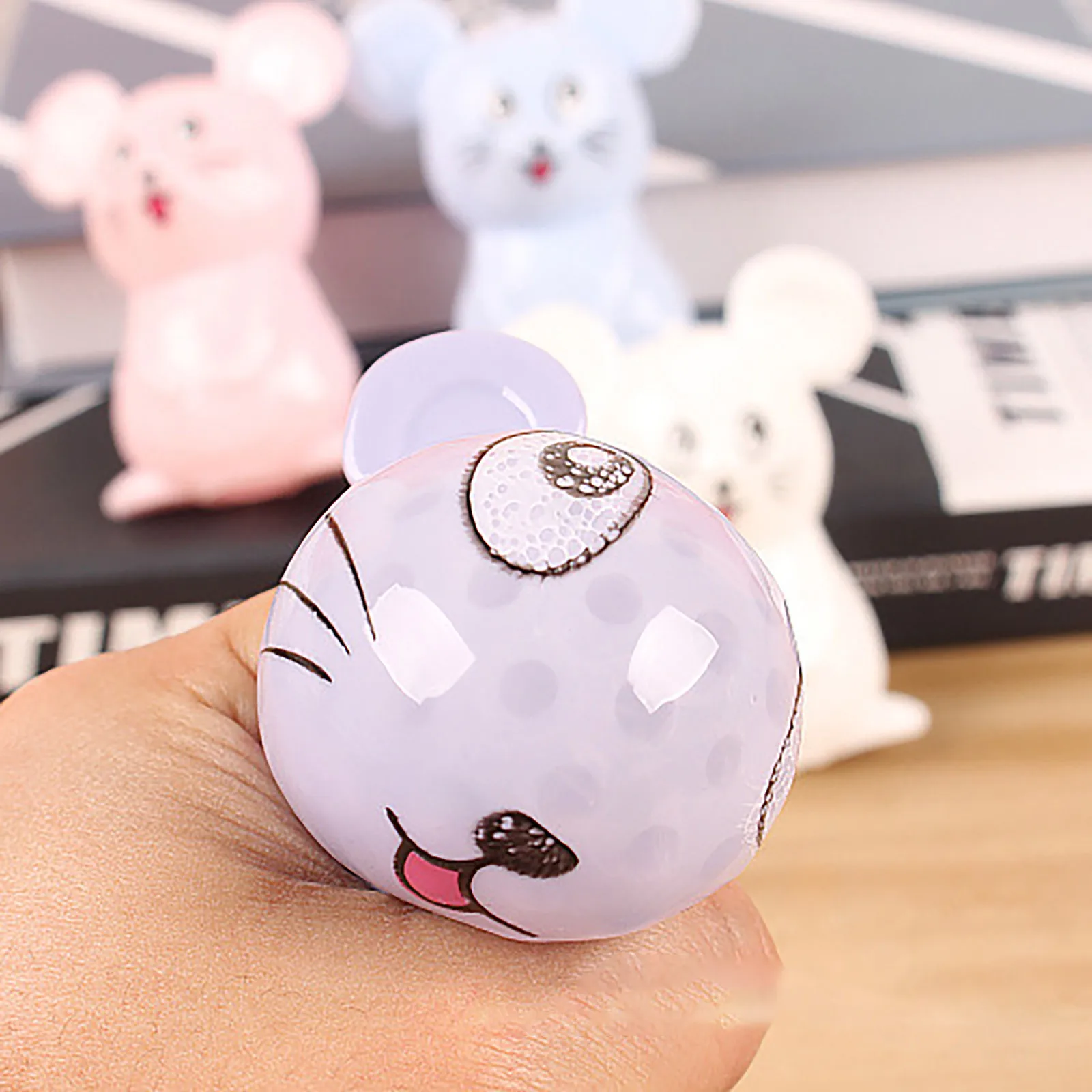 Cartoon Mouse Vent Ball TPR Doll Pinch Happy Zodiac Rat Vent Mouse figet toys cute stress reliever toys For Kids free shipping
Cartoon Mouse Vent Ball TPR Doll Pinch Happy Zodiac Rat Vent Mouse figet toys cute stress reliever toys For Kids free shipping