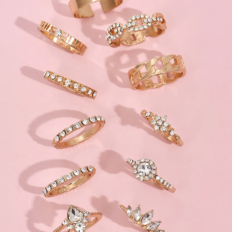2021 Boho Vintage Gold Star Knuckle Rings For Women Popular Crystal Geometric Female Cuban Chain Finger Rings Set Jewelry
2021 Boho Vintage Gold Star Knuckle Rings For Women Popular Crystal Geometric Female Cuban Chain Finger Rings Set Jewelry