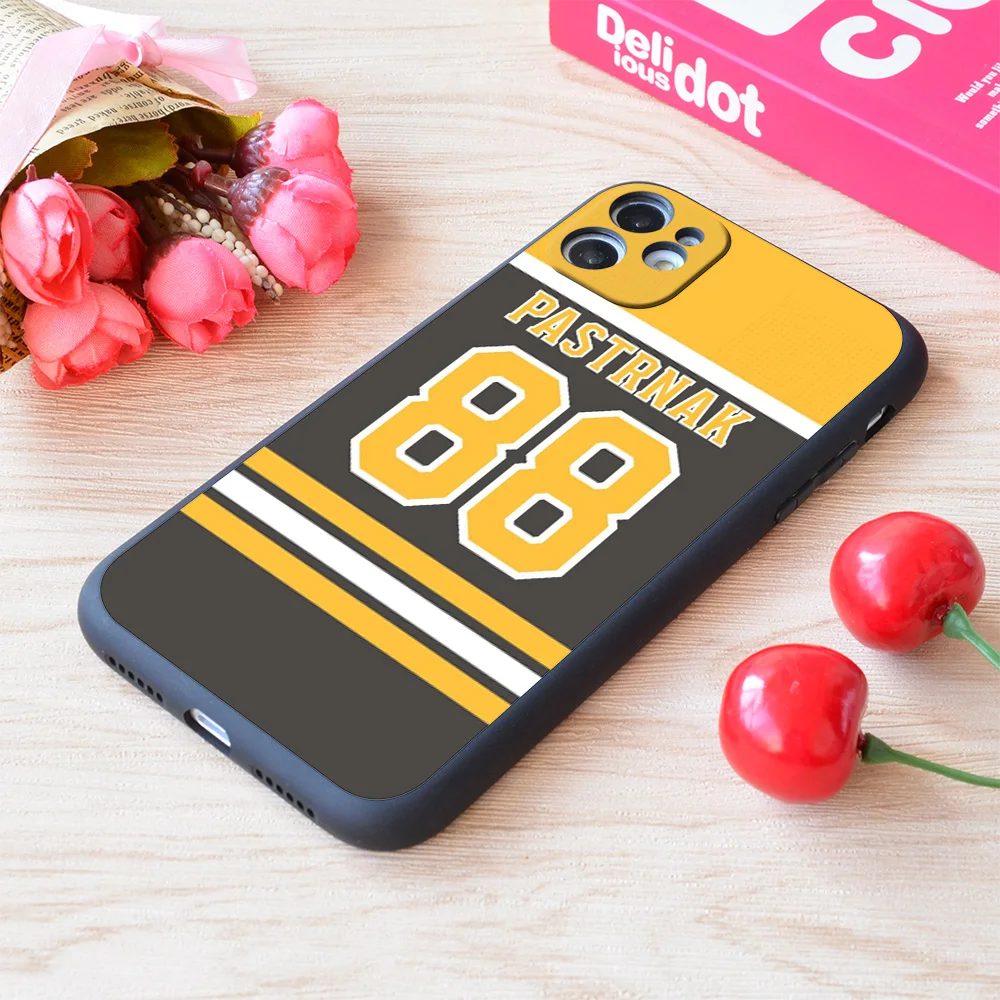 For iPhone Boston Bruins David Pastrnak Home Jersey Back Print Soft Matt Apple iPhone Case 
For iPhone Boston Bruins David Pastrnak Home Jersey Back Print Soft Matt Apple iPhone Case