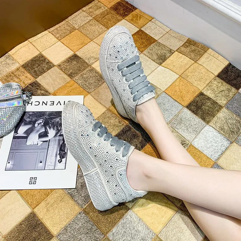 Spring and autumn 2020 new breathable board shoes female fashion daddy shoes versatile platform leisure sports shoes X503
Spring and autumn 2020 new breathable board shoes female fashion daddy shoes versatile platform leisure sports shoes X503