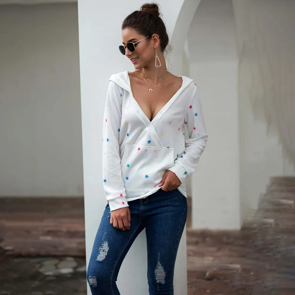 Women Print Star T-shirt Casual Long Sleeve Deep V-neck Hooded T Shirt 2021 Spring Autumn Fashion Pocket Tshirts For Woman
Women Print Star T-shirt Casual Long Sleeve Deep V-neck Hooded T Shirt 2021 Spring Autumn Fashion Pocket Tshirts For Woman