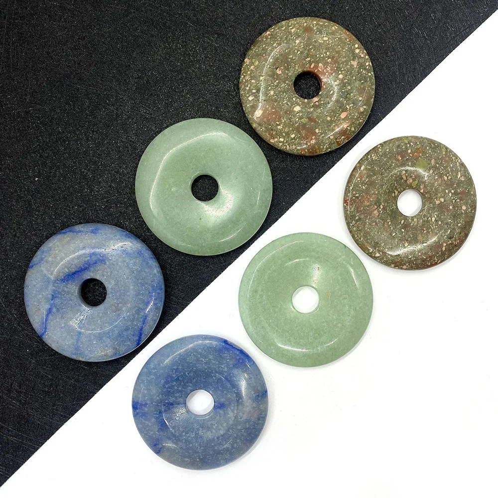 1pcs Natural stone beads Green Aventurine Pendant Necklace Safe clasp Fashion DIY Jewelry Making Gift Accessories Wholesale
1pcs Natural stone beads Green Aventurine Pendant Necklace Safe clasp Fashion DIY Jewelry Making Gift Accessories Wholesale