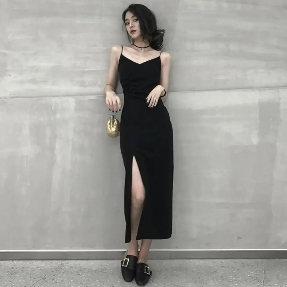 Dresses Women Sleeveless Side-slit V-Neck Temperament Elegant Black Spaghetti-strap Sexy Female Vestidos Retro Stylish Dress
Dresses Women Sleeveless Side-slit V-Neck Temperament Elegant Black Spaghetti-strap Sexy Female Vestidos Retro Stylish Dress