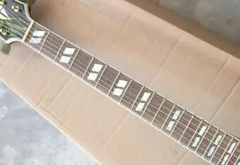 free shipping Top quality New F hole body Jazz sunburst guitar with bigsby Hollow body Electric Guitar 8pai 335
free shipping Top quality New F hole body Jazz sunburst guitar with bigsby Hollow body Electric Guitar 8pai 335