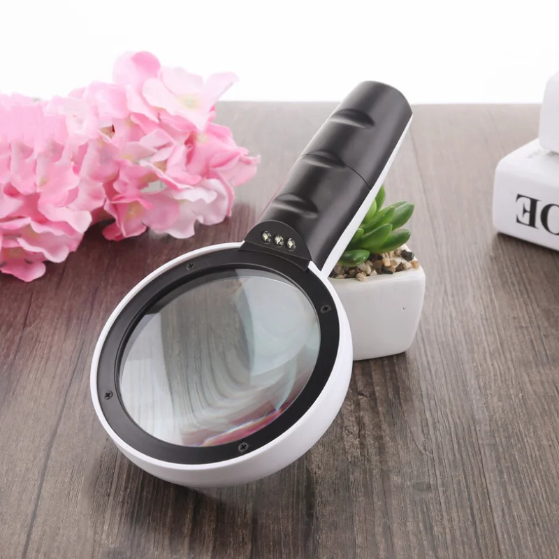 Handheld lighting magnifying glass microscope magnifying glass antique appreciation jewelry repair tool with 3 LED lights
Handheld lighting magnifying glass microscope magnifying glass antique appreciation jewelry repair tool with 3 LED lights