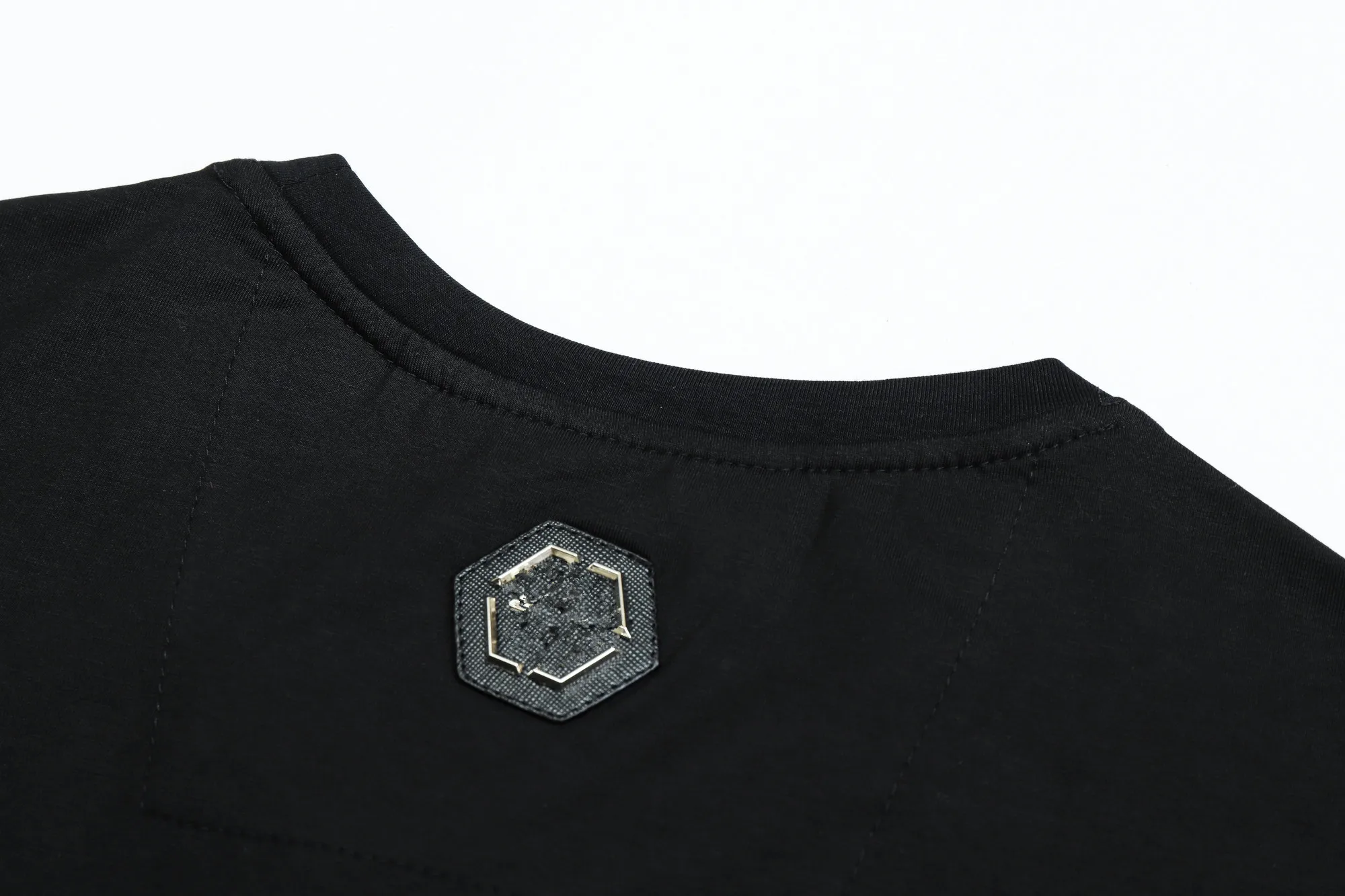 PP Men T-shirt Round Neck Short Sleeve Men Tops 3D Printed Skull Short Sleeve Hip Hop Streetwear Male Fashion Sports T-shirt 
PP Men T-shirt Round Neck Short Sleeve Men Tops 3D Printed Skull Short Sleeve Hip Hop Streetwear Male Fashion Sports T-shirt