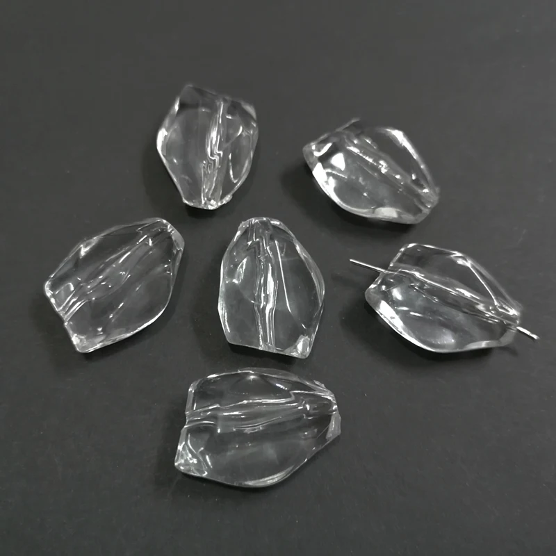 28mm*20mm*11mm 120pcs/bag Clear Irregular/Jewelry Accessories/DIY Hand Made /Finding Beads
28mm*20mm*11mm 120pcs/bag Clear Irregular/Jewelry Accessories/DIY Hand Made /Finding Beads