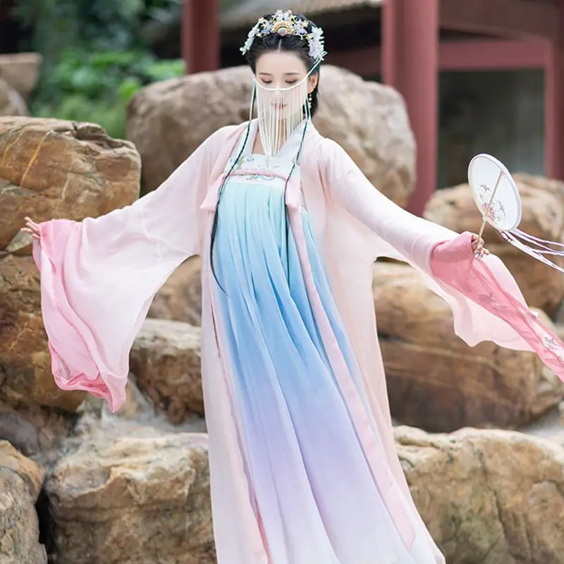 Искусство фантазия Радуга градиент большой рукав без подкладки верхняя одежда Марля снаружи носить hanfu Женская сценическая производительн... 
Искусство фантазия Радуга градиент большой рукав без подкладки верхняя одежда Марля снаружи носить hanfu Женская сценическая производительн...