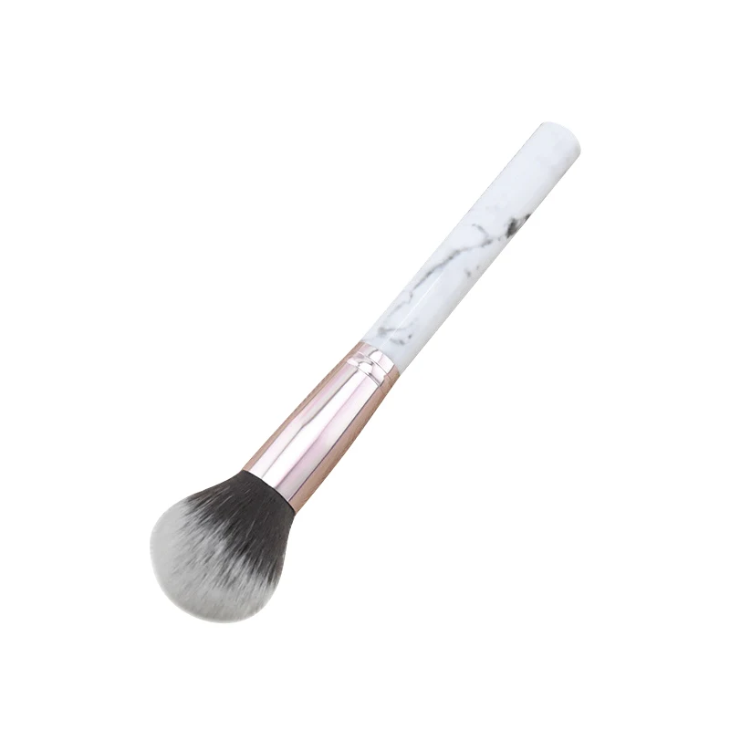 Professional Makeup Brush Highlight Blush Foundation Powder Blending Makeup Brush Face Makeup Tool 
Professional Makeup Brush Highlight Blush Foundation Powder Blending Makeup Brush Face Makeup Tool