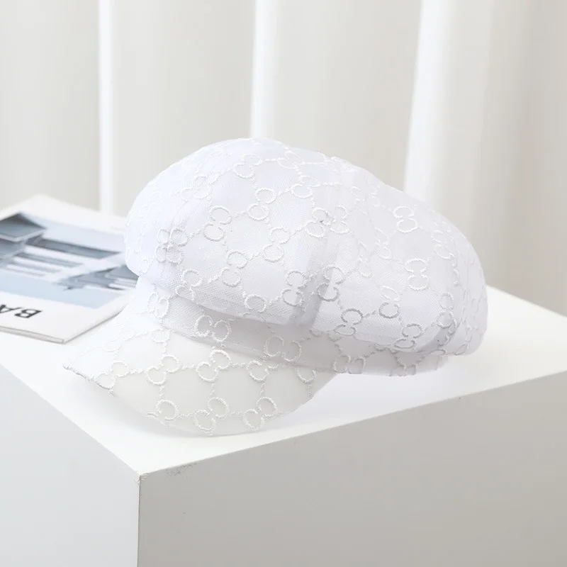 New fashion lace summer octagonal hat female Korean version of the sun shade sun hat cap painter beret hat
New fashion lace summer octagonal hat female Korean version of the sun shade sun hat cap painter beret hat
