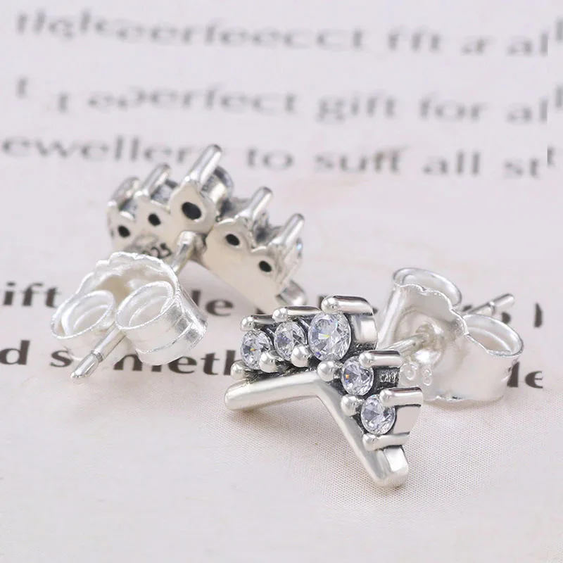 Original S925 Sterling Silver Pan Earring New Crown Wishing Bone Earrings For Women Wedding Gift Fashion Jewelry
Original S925 Sterling Silver Pan Earring New Crown Wishing Bone Earrings For Women Wedding Gift Fashion Jewelry