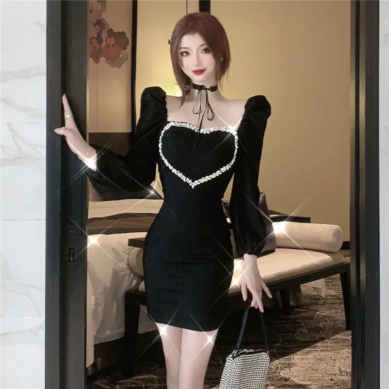 Real Shot 2020 New Fashion Design Ladies Retro Temperament Long Sleeve Sexy Rhinestone Black Dress
Real Shot 2020 New Fashion Design Ladies Retro Temperament Long Sleeve Sexy Rhinestone Black Dress