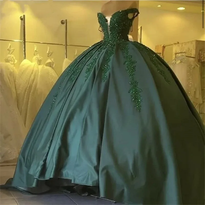 Vestidos De Noiva 2021 Elegant ball gown suknia slubna Wedding Dress satin Appliques Beaded Princess Lace Wedding Gown trouwjurk
Vestidos De Noiva 2021 Elegant ball gown suknia slubna Wedding Dress satin Appliques Beaded Princess Lace Wedding Gown trouwjurk