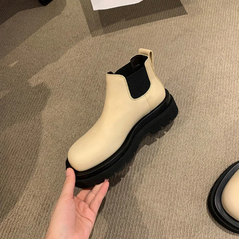 2021 Autumn Winter Trend Women Chelsea Boots Genuine Leather Thick-soled Women Ankle Boots All-match Martin Boots Ladies Fur
2021 Autumn Winter Trend Women Chelsea Boots Genuine Leather Thick-soled Women Ankle Boots All-match Martin Boots Ladies Fur