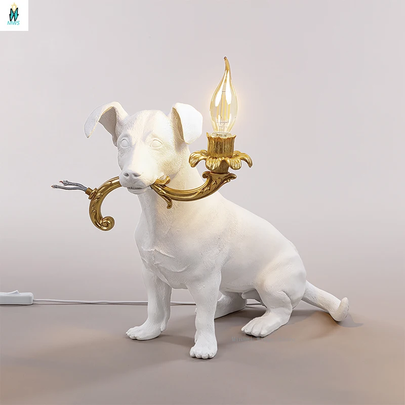 Italy Rio Puppy Table Lamp Resin Carved Exquisite Living Room Lighting Lamp Gift Bedroom Bedside Decoration Table Lamp Ornaments
Italy Rio Puppy Table Lamp Resin Carved Exquisite Living Room Lighting Lamp Gift Bedroom Bedside Decoration Table Lamp Ornaments