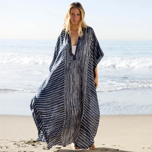 2021 New Summer Loose Chiffon Striped Bikini Sunscreen Beach Jumpsuit Long Woman Dress 
2021 New Summer Loose Chiffon Striped Bikini Sunscreen Beach Jumpsuit Long Woman Dress