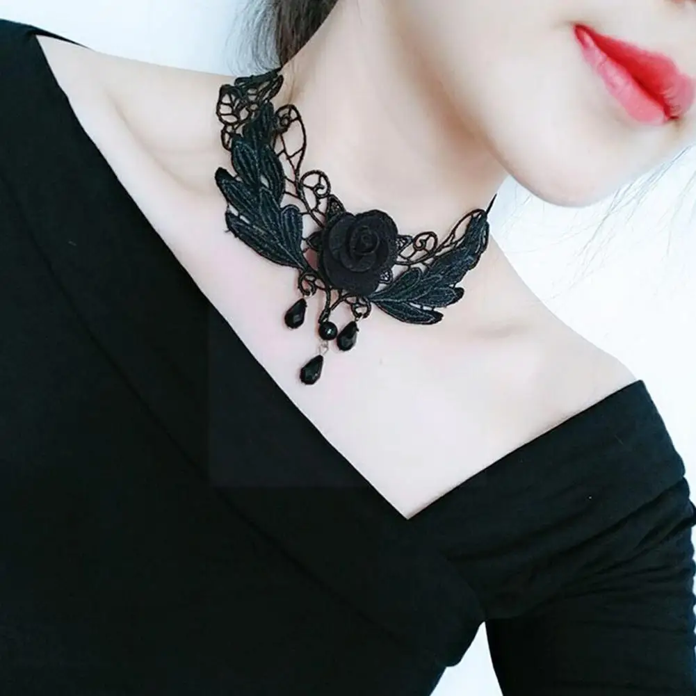 1pcs Vintage Red Rose Flower Bracelet Temperament Lace Lace Lolita Lace Lady Black Bracelet Cosplay Necklace Necklace Flowe B8w7
1pcs Vintage Red Rose Flower Bracelet Temperament Lace Lace Lolita Lace Lady Black Bracelet Cosplay Necklace Necklace Flowe B8w7