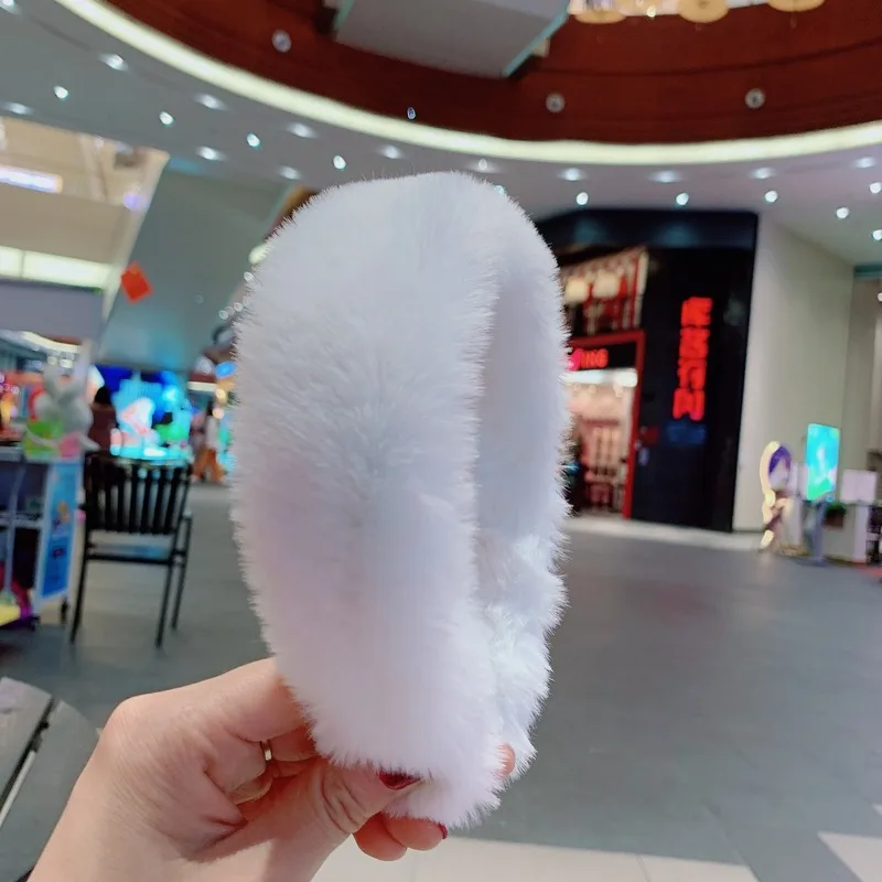 Retro Autumn Winter Sweet Elegant Rabbit Fur Hairbands Hair Accessories 12 Colours Headbands for Women Girls Party Warm Headwear
Retro Autumn Winter Sweet Elegant Rabbit Fur Hairbands Hair Accessories 12 Colours Headbands for Women Girls Party Warm Headwear