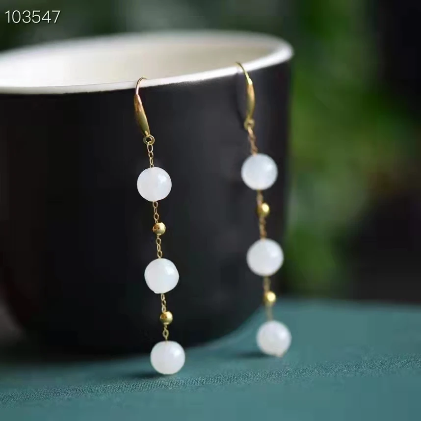 18K gold inlaid sheep fat jade earrings Delicate and round jade, exquisite fashion, beautiful and elegant noble jewelry SP0591
18K gold inlaid sheep fat jade earrings Delicate and round jade, exquisite fashion, beautiful and elegant noble jewelry SP0591