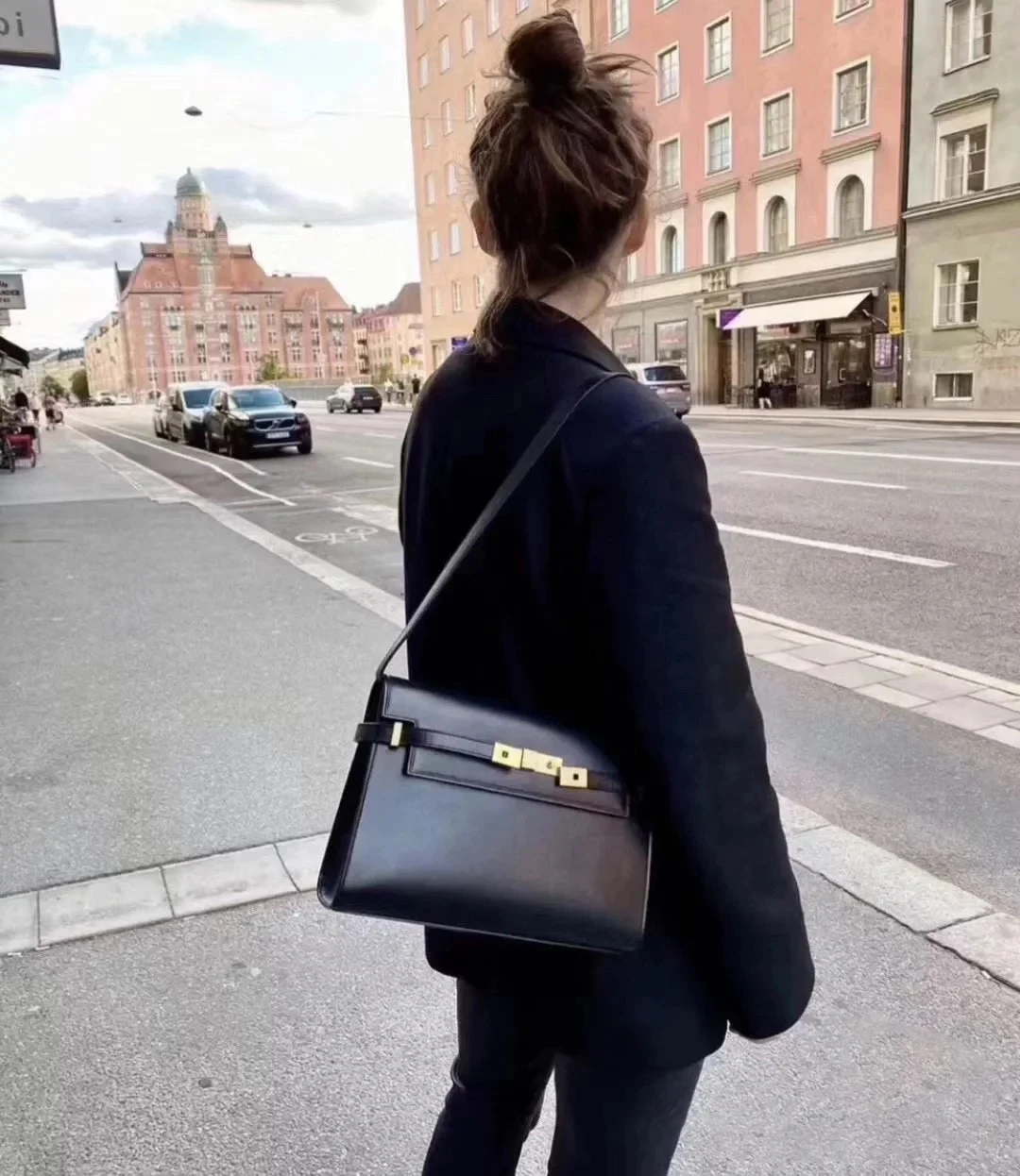 Handbag 2021 New Fashion All-match Explosive Female Bag Manhattan Retro Armpit Bag Double Compartment Messenger Bag Shoulder Bag
Handbag 2021 New Fashion All-match Explosive Female Bag Manhattan Retro Armpit Bag Double Compartment Messenger Bag Shoulder Bag
