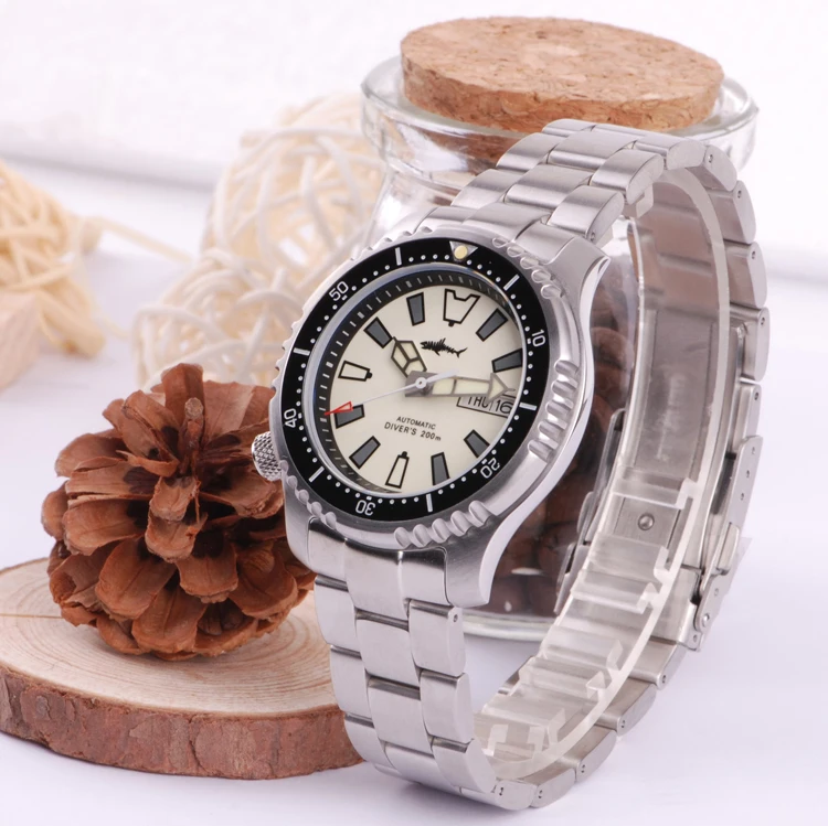 Винтажные мужские часы для дайвинга Heimdallr с сапфировым стеклом, Водонепроницаемость 200 м, Япония NH36A, мужские светящиеся часы с автоматическ...
Винтажные мужские часы для дайвинга Heimdallr с сапфировым стеклом, Водонепроницаемость 200 м, Япония NH36A, мужские светящиеся часы с автоматическ...