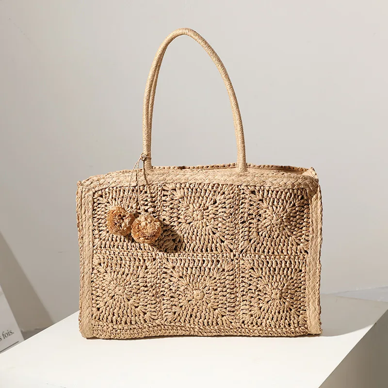 Fashion Hollow Straw Tote Bags For Women Large Capacity Shoulder Bag Women's Bag Bohemian Furry Balls Handwoven Women's Handbags 
Fashion Hollow Straw Tote Bags For Women Large Capacity Shoulder Bag Women's Bag Bohemian Furry Balls Handwoven Women's Handbags