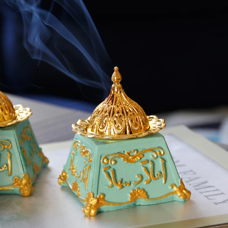 Middle East Arabian Resin Incense Burner Gold Metal Incense Burner Classical Retro Style Incense Burner Decoration Pan Incense
Middle East Arabian Resin Incense Burner Gold Metal Incense Burner Classical Retro Style Incense Burner Decoration Pan Incense