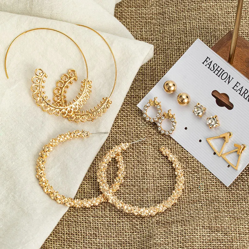 Women's Earrings Korean Stud Earrings for Big circle Women Vintage Pearl Flowers Gold Earring Set 2021 Trend Earings Female Jewe
Women's Earrings Korean Stud Earrings for Big circle Women Vintage Pearl Flowers Gold Earring Set 2021 Trend Earings Female Jewe