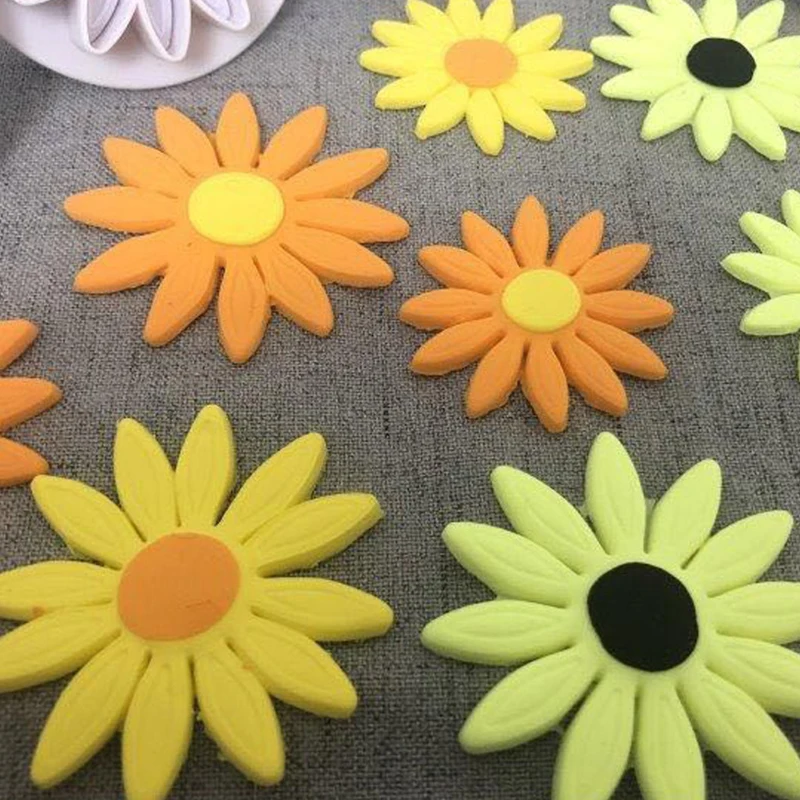 Kitchen Decorative Cake Decorating Tools 4Pcs/Set Fondant Biscuit Mold Embosser Die Plastic Cookie Cutter Flower
Kitchen Decorative Cake Decorating Tools 4Pcs/Set Fondant Biscuit Mold Embosser Die Plastic Cookie Cutter Flower