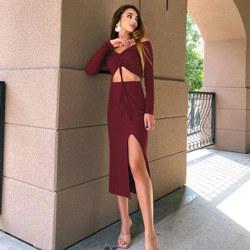 Женское облегающее платье с длинным рукавом, однотонное ажурное Привлекательное платье-Холтер в уличном стиле, осень 2021
Женское облегающее платье с длинным рукавом, однотонное ажурное Привлекательное платье-Холтер в уличном стиле, осень 2021