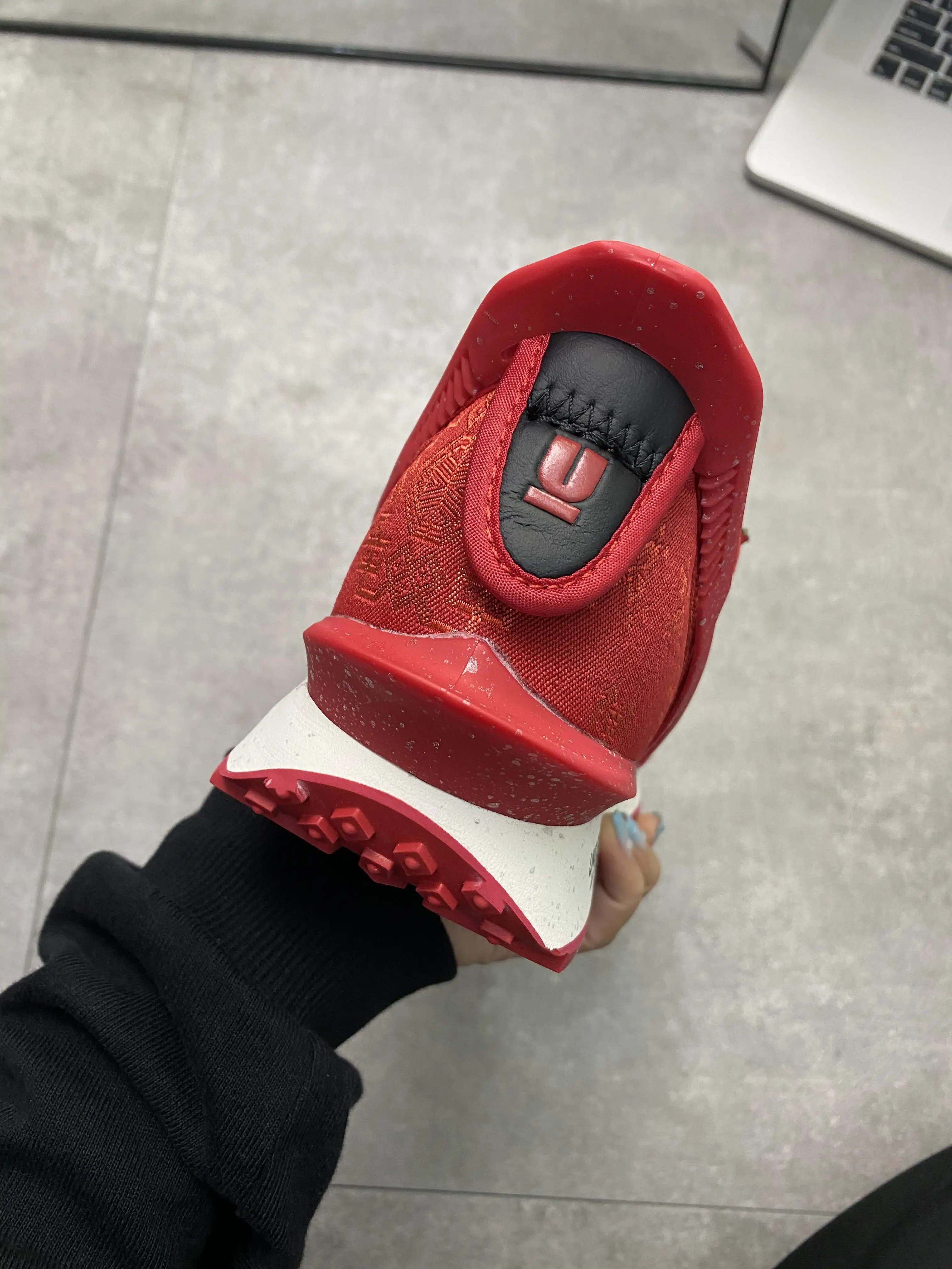 2020 Chaussures UNDERCOVER x CLOT Running Shoes platform Men Womens Showroom Waffle Racer Black Trainers Sneakers 
2020 Chaussures UNDERCOVER x CLOT Running Shoes platform Men Womens Showroom Waffle Racer Black Trainers Sneakers