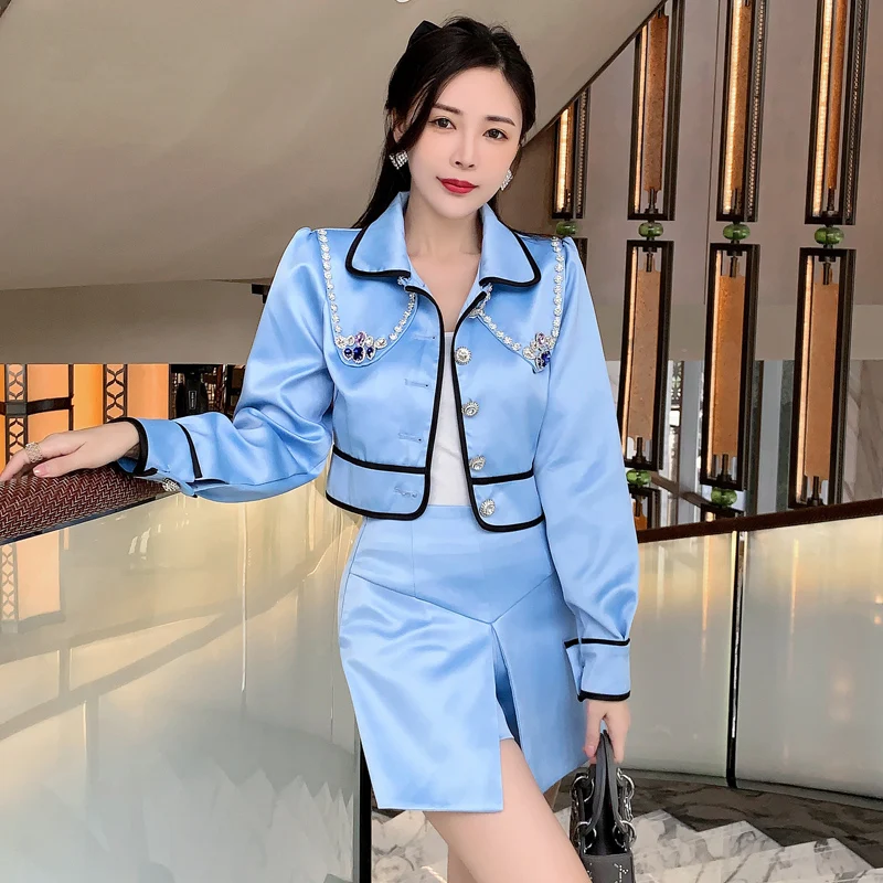 Autumn Women's New Two-piece Sweet Shirt Blue High-end Rhinestone Beaded Heavy Industry + Fashion A-line Hakama Shorts Sets
Autumn Women's New Two-piece Sweet Shirt Blue High-end Rhinestone Beaded Heavy Industry + Fashion A-line Hakama Shorts Sets